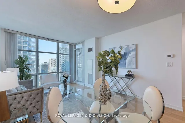 Additional image 6 of 35 Mariner Terr Unit 3702