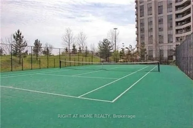 Additional image 32 of 80 Harrison Garden Blvd Unit 1428