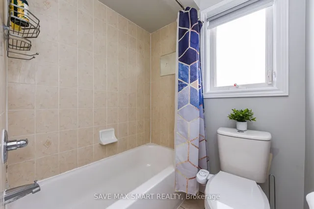 Additional image 28 of 72 Rocky Point Cres