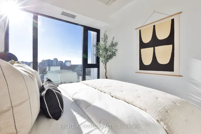 Additional image 14 of 2720 Dundas St Unit 604