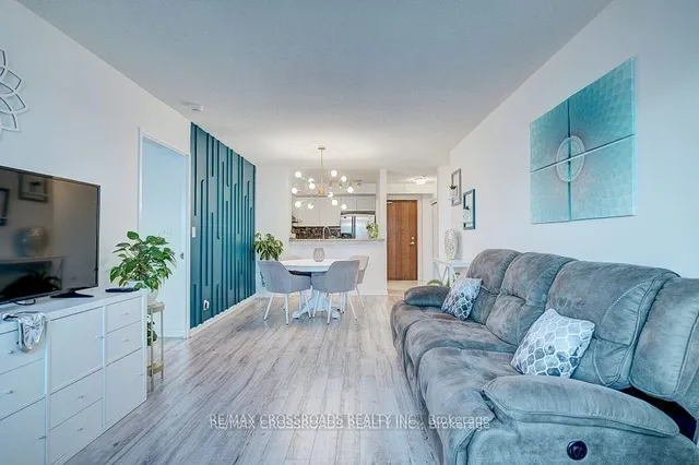 Additional image 12 of 1 Lee Centre Dr Unit 1709