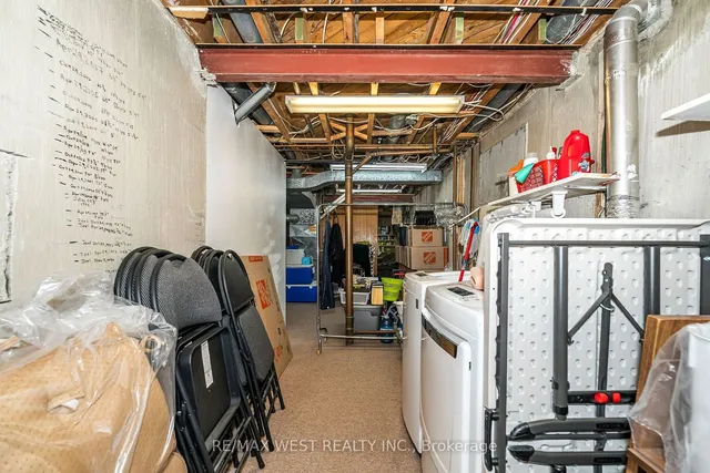 Additional image 25 of 42 Sir Raymond Dr