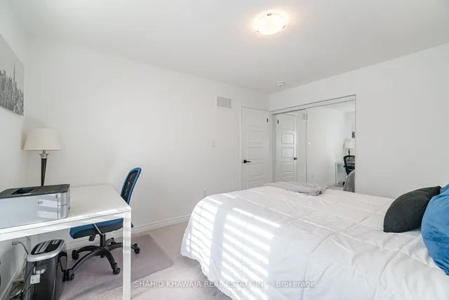 Additional image 24 of 1215 Elderberry Cres