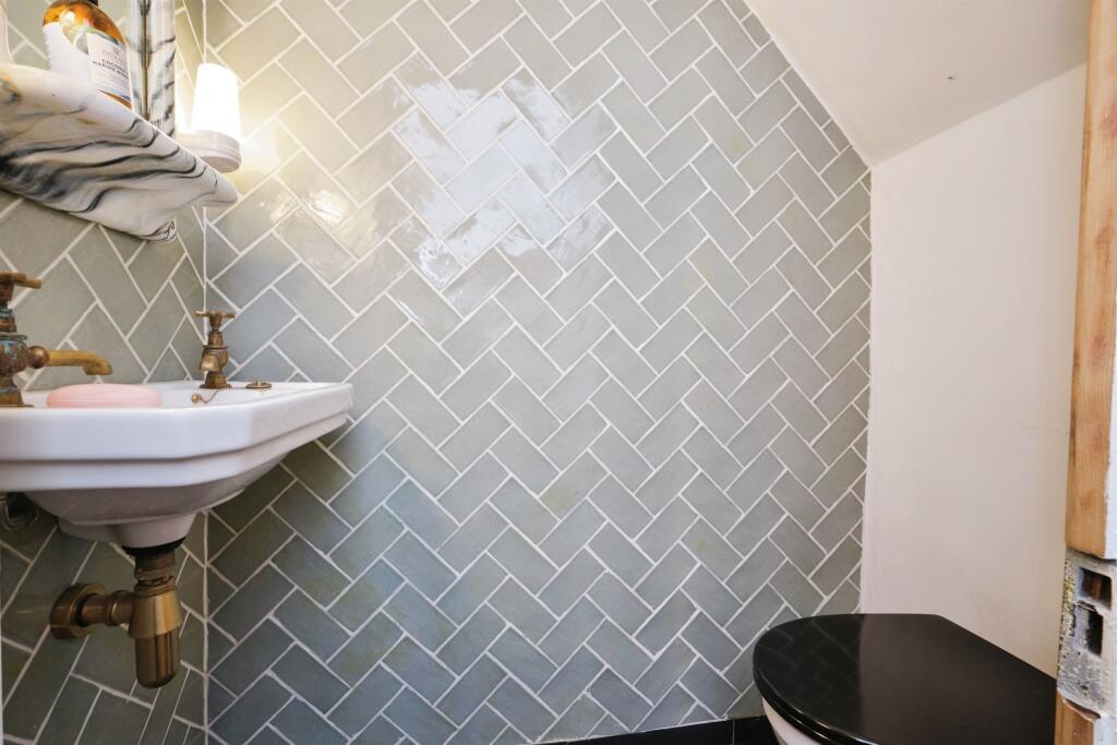 Additional image 13 of Flint Green Road, Birmingham