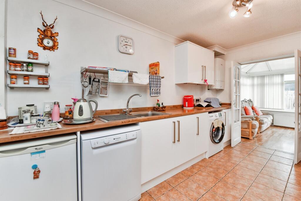 Additional image 19 of Sycamore Drive, Frome