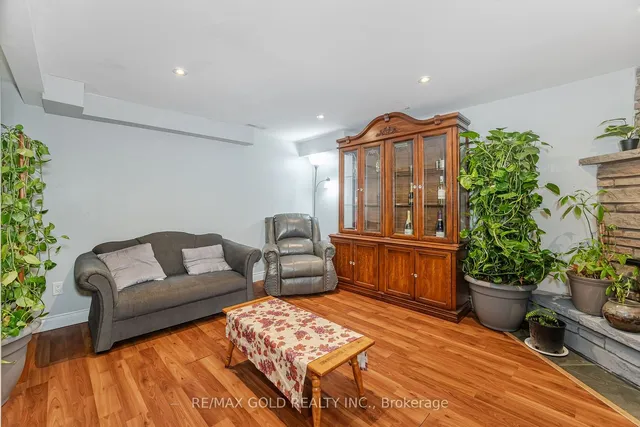 Additional image 28 of 11 Horatio Crt