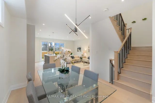 Additional image 8 of 1049 Greenwood Ave