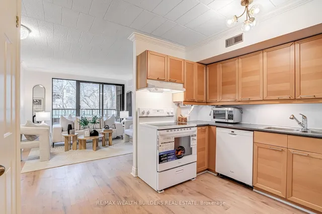 Additional image 10 of 17 Pembroke St Unit 37