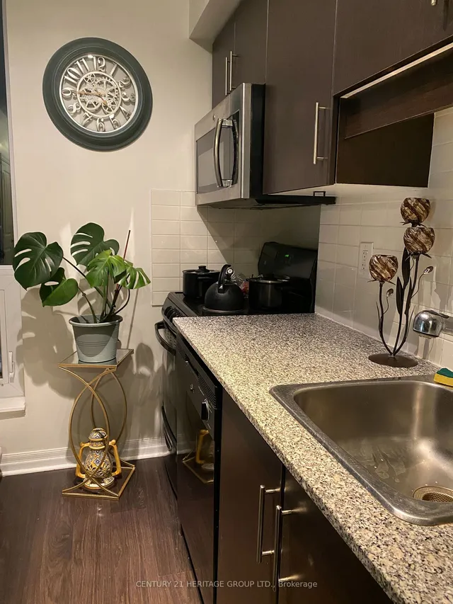 Additional image 8 of 30 Herons Hill Way Unit 1604