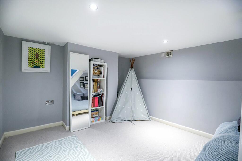 Additional image 7 of Bernard Street, St. Albans, Hertfordshire, AL3