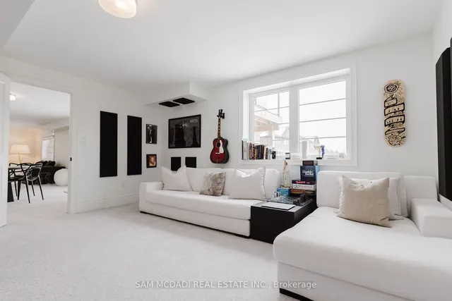 Additional image 32 of 1335 BRITTON Cres