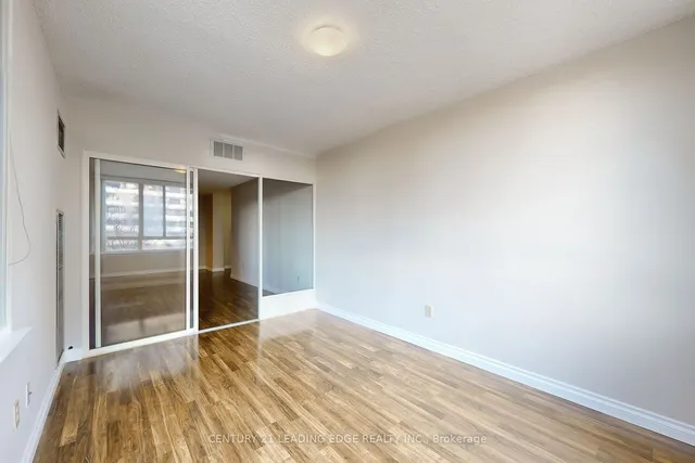 Additional image 17 of 5 Lisa St Unit 401