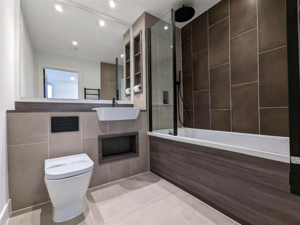 Additional image 7 of Shadwell Street, Birmingham, B4 6