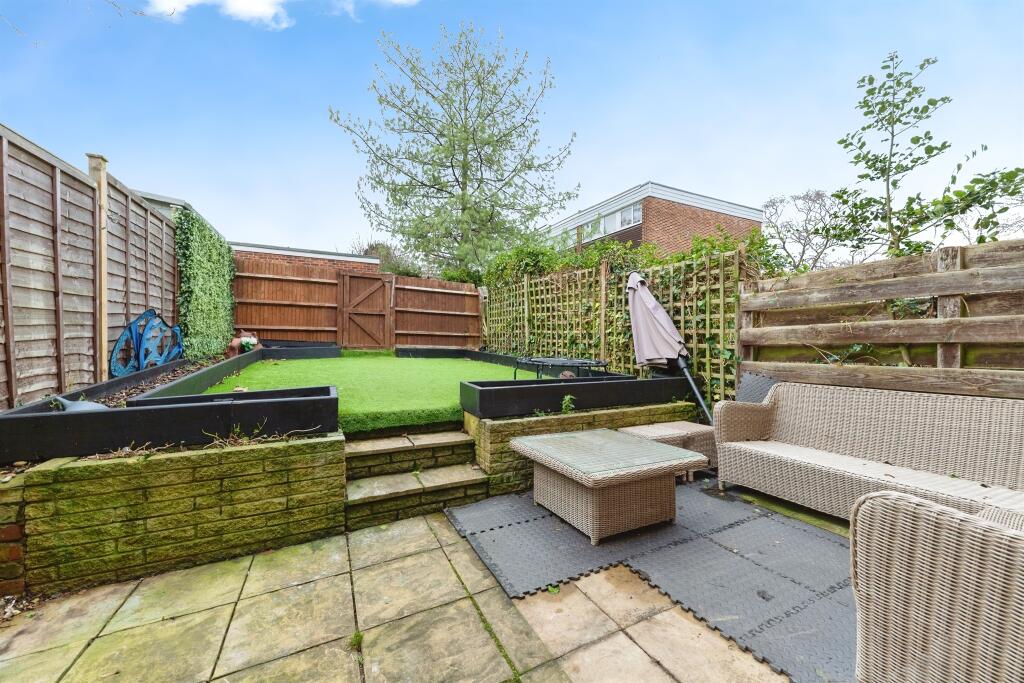 Additional image 17 of Park Meadow, Hatfield