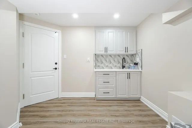 Additional image 35 of 1215 Elderberry Cres