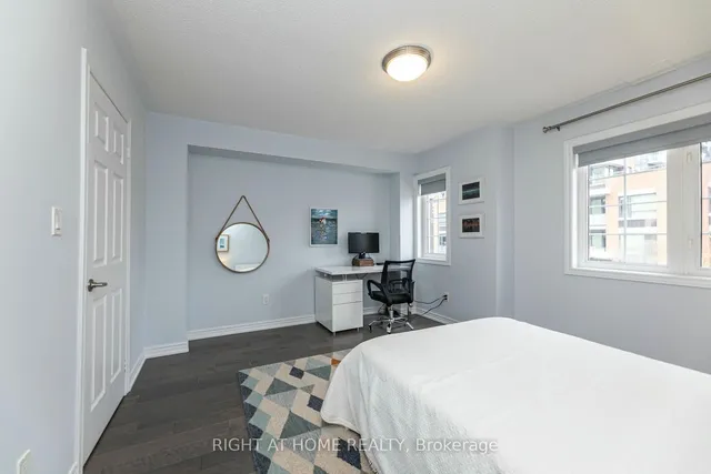 Additional image 29 of 34 Horsham Ave