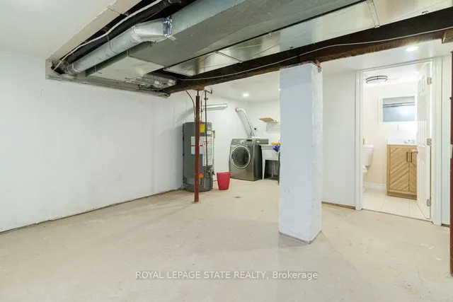 Additional image 31 of 38 Fairleigh Ave