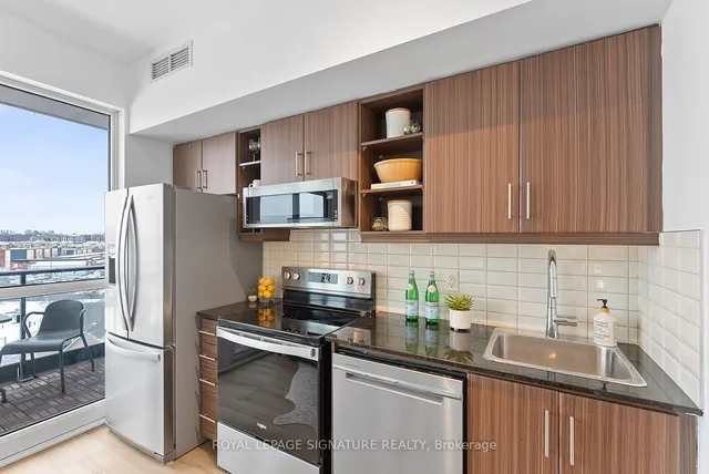 Additional image 26 of 160 Vanderhoof Ave Unit 710