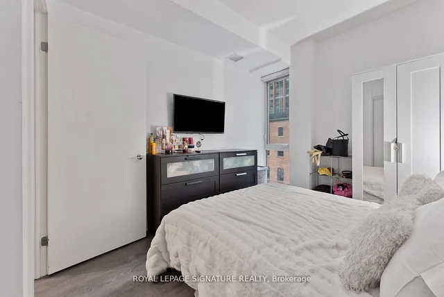 Additional image 17 of 115 Blue Jays Way Unit 320