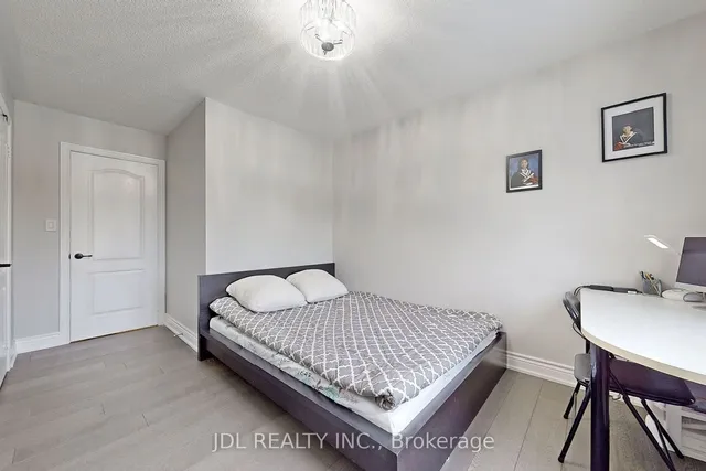 Additional image 24 of 2020 Quinte St