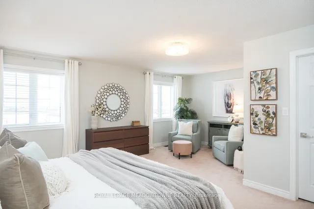 Additional image 18 of 394 Bessborough Dr