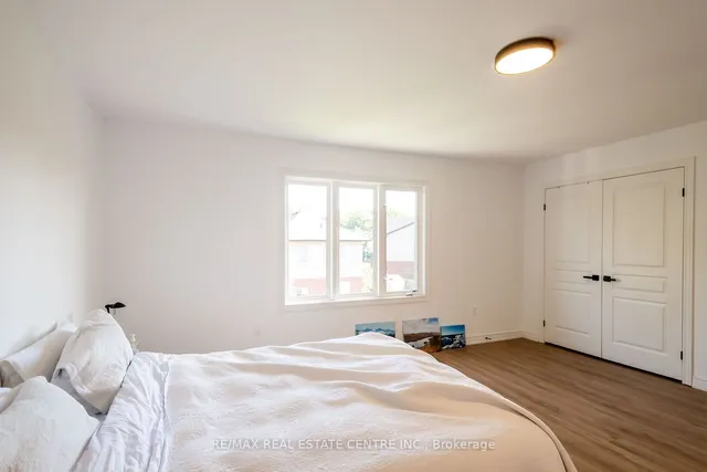 Additional image 22 of 370 Stonehenge Dr Unit 19