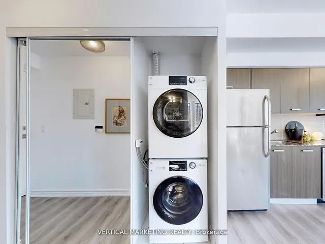 Additional image 13 of 832 Bay St Unit 708