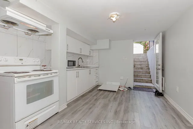 Additional image 27 of 13 Greenbush Crt