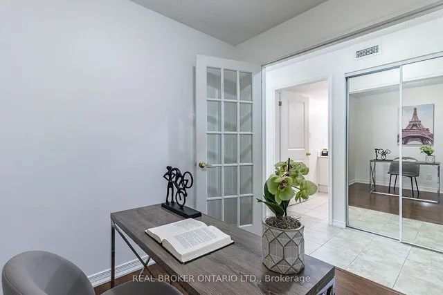 Additional image 9 of 9 George St Unit 907