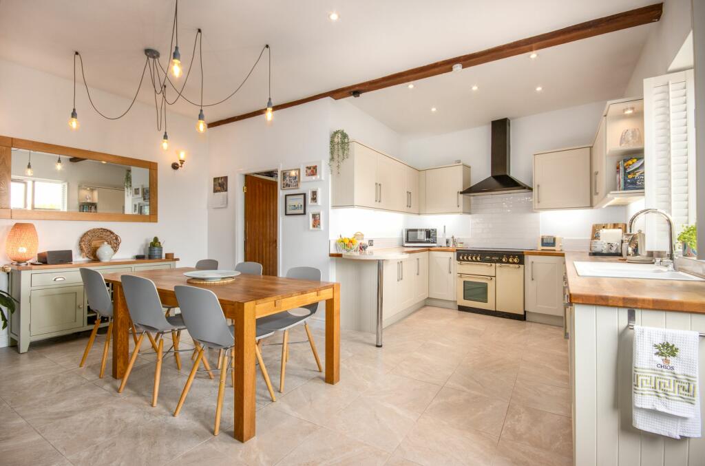 Additional image 3 of Fockbury Road, Dodford, B61