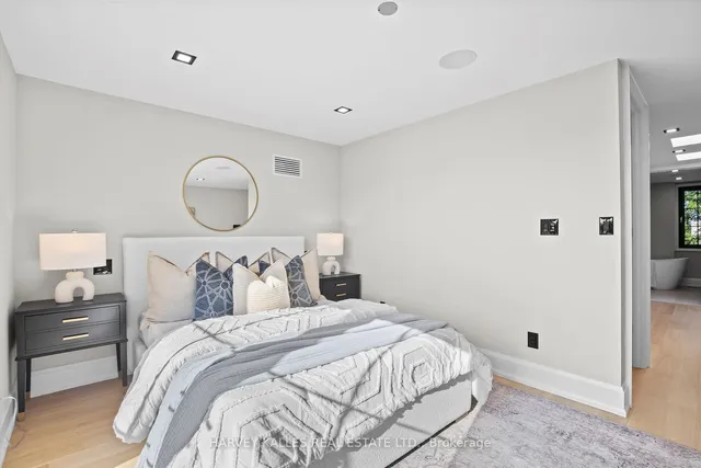 Additional image 16 of 174 Lisgar St