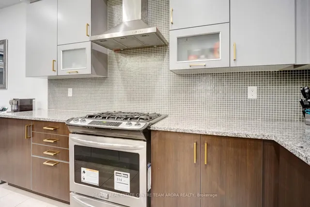 Additional image 12 of 74 Abercrombie Cres