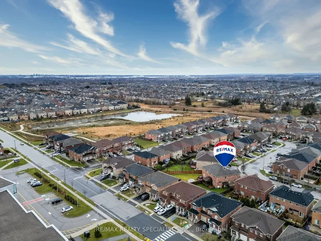 Additional image 38 of 25 Commodore Dr