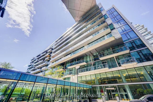 39 Queens Quay Unit 101