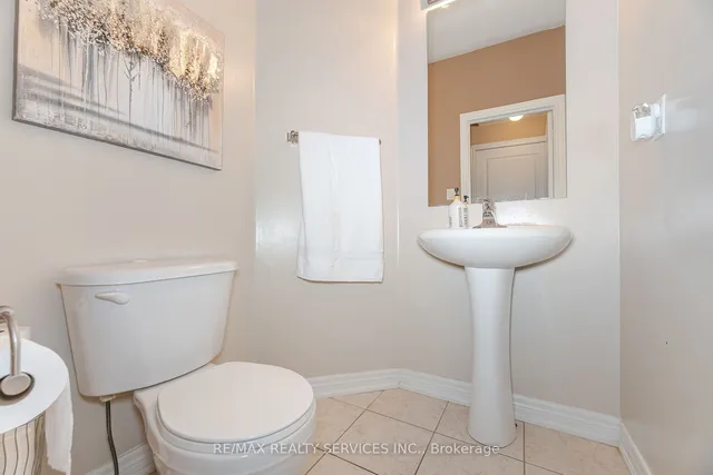 Additional image 11 of 25 Pape Dr