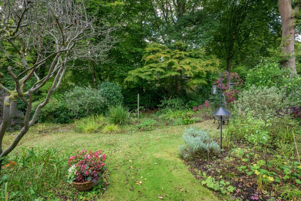 Additional image 27 of Woodland Rise, Welwyn Garden City, AL8