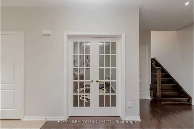 Additional image 12 of 121 Leadership Dr