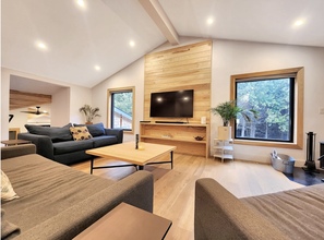 Additional image 2 of 12 Shady Ln