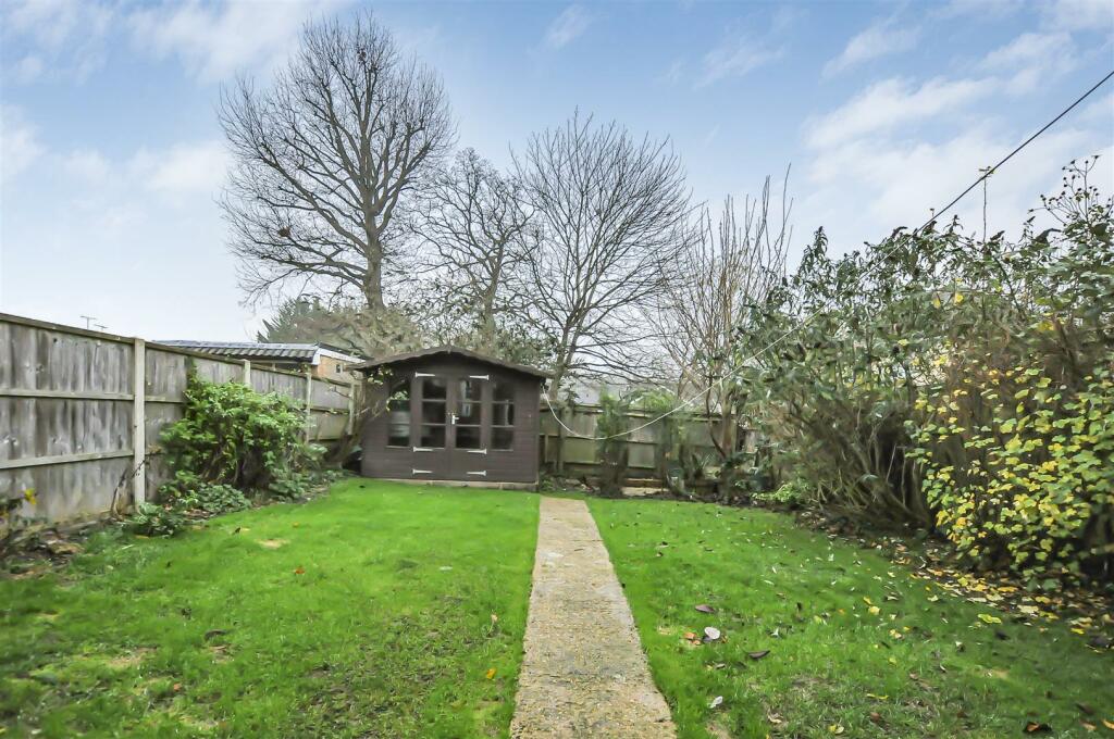 Additional image 11 of Hunters Ride, Bricket Wood, St. Albans