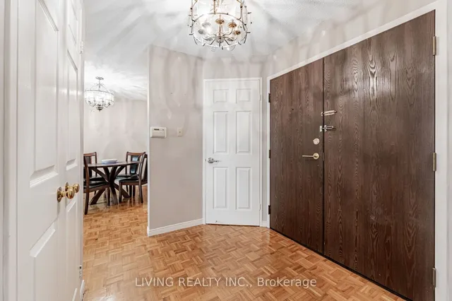 Additional image 29 of 280 Simcoe St Unit 308