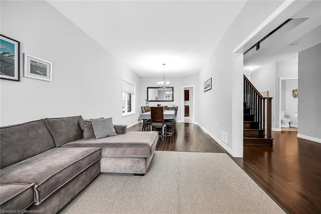 Additional image 7 of 31 Showcase Dr