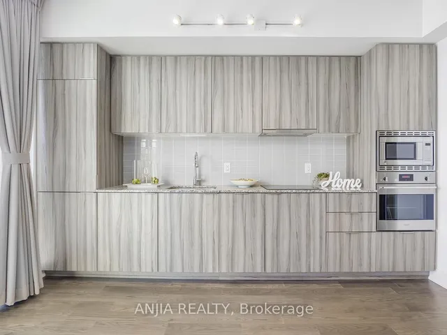 Additional image 14 of 955 Bay St Unit 3003