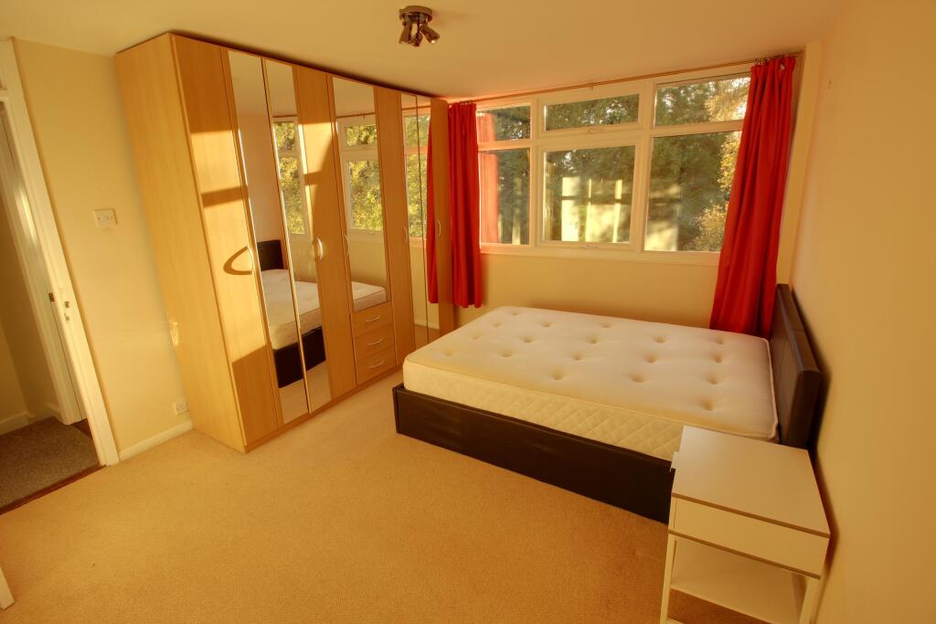 Additional image 5 of Abbots Park, St Albans, AL1