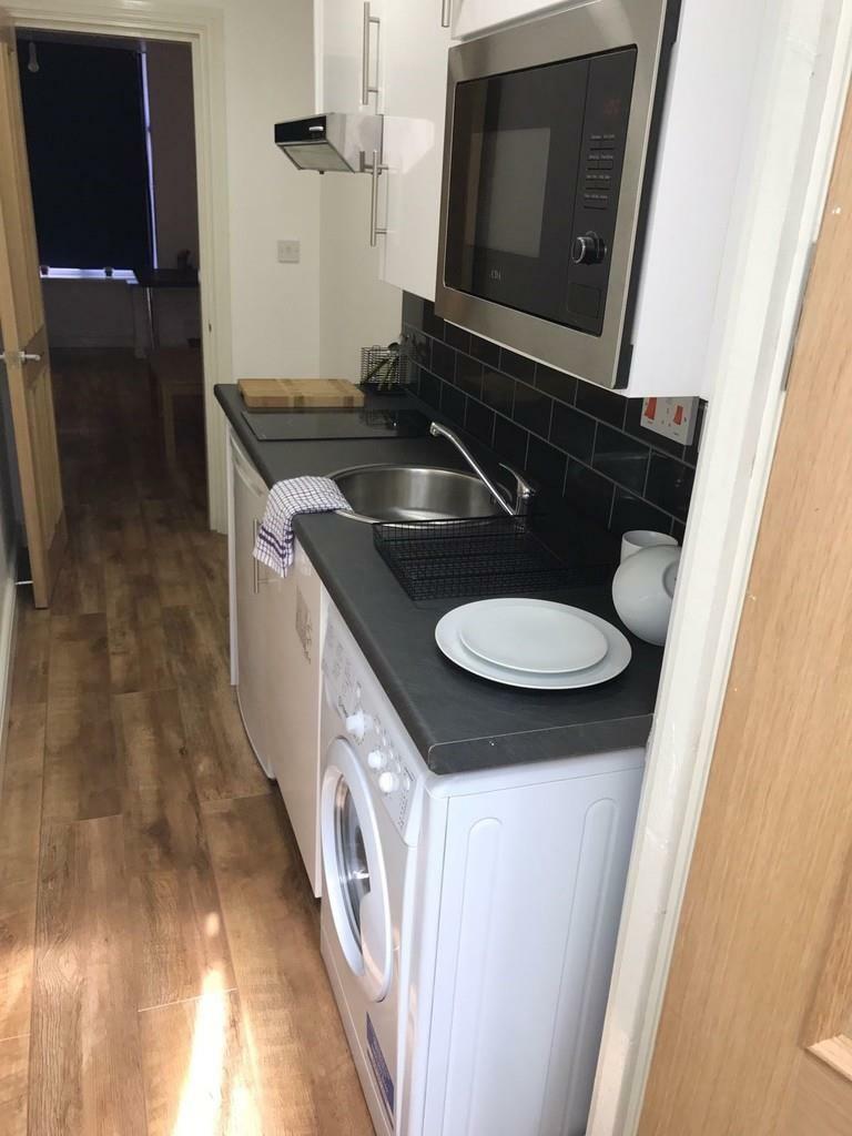 Additional image 3 of Next to the University of Birmingham