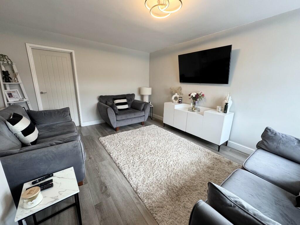 Additional image 8 of Dordon Close, B90