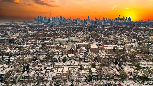 Additional image 20 of 68 Hastings Ave