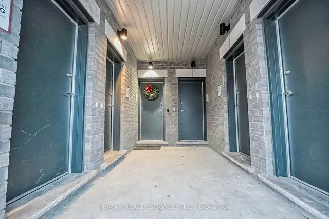 Additional image 3 of 20 Halliford Pl Unit 108
