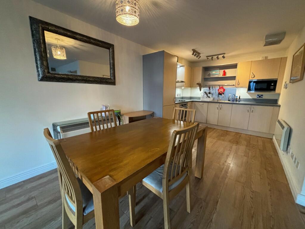 Additional image 3 of Mailbox