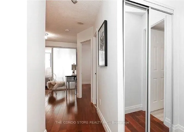 Additional image 8 of 633 Bay St Unit 708