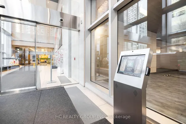 Additional image 22 of 386 Yonge St Unit 819